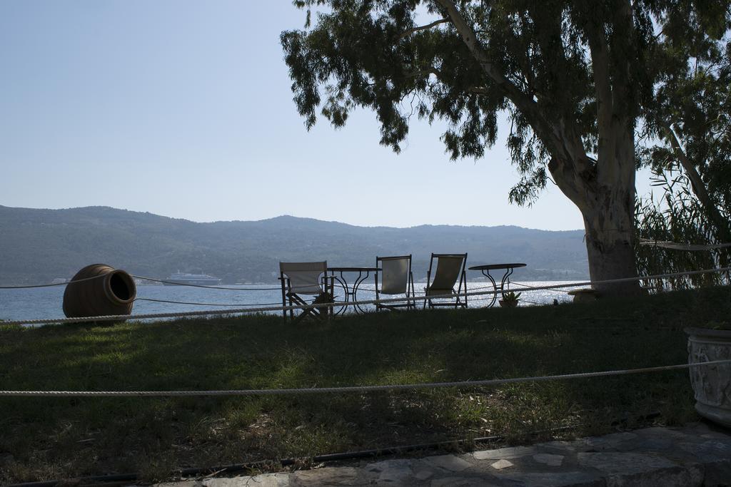 Roditses Beach Sea Front Apartments Samos Town Extérieur photo