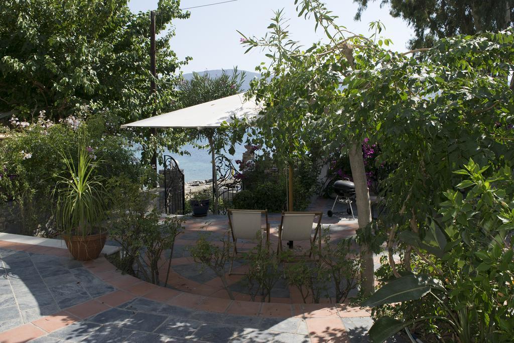 Roditses Beach Sea Front Apartments Samos Town Extérieur photo